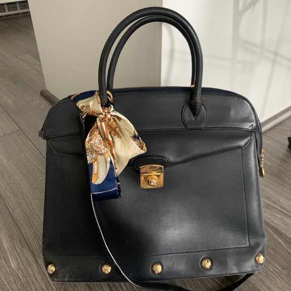 Salvatore Ferragamo Vintage Black Bag Gold Detail - Picture 1 of 8